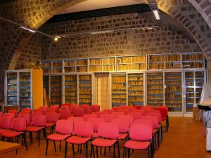 Viterbo - Palazzo papale - Sala Biblioteche Cedido