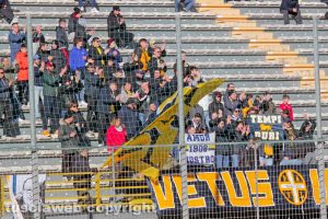 Sport - Calcio - Viterbese - I tifosi in curva Nord