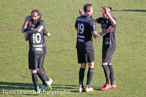 Sport - Calcio - Viterbese - L'esultanza dei gialloblù