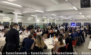 Viterbo - Il primo Gran Galà del liceo Ruffini alla Scuola sottufficiali