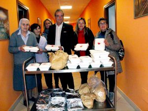 Viterbo - Il Rotary club dona 23 pasti completi alla casa di accoglienza Sacra famiglia