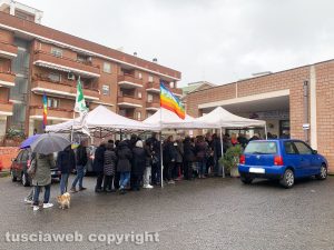 Viterbo - Gazebo in via Polidori per le primarie del Pd