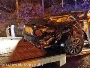 Frontale tra due auto tra Montefiascone e Fastello
