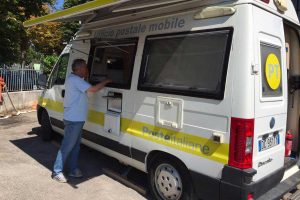 Un ufficio postale mobile