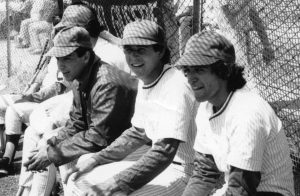 Sport - Baseball - Andrea Bologna in panchina con il fratello Luca e Riccardo Minciotti