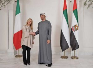 Giorgia Meloni e il presidente degli Emirati Arabi Uniti, Mohamed bin Zayed bin Sultan Al Nahyan
