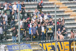 Sport - Calcio - Viterbese - I tifosi in curva Nord