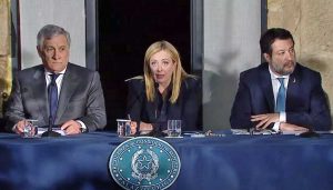 Cutro - Conferenza stampa del governo al termine del cdm