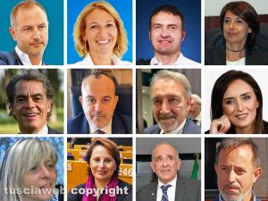 Regione - I dieci assessori della giunta Rocca e al centro Aurigemma e il presidente Rocca