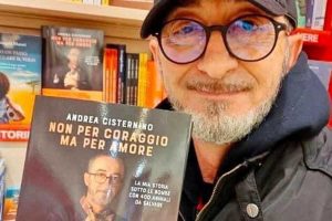 Il libro "Non per coraggio ma per amore" di Andrea Cisternino