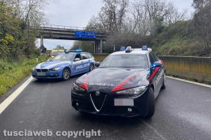 Polizia stradale e carabinieri sull'Aurelia - Immagine di repertorio