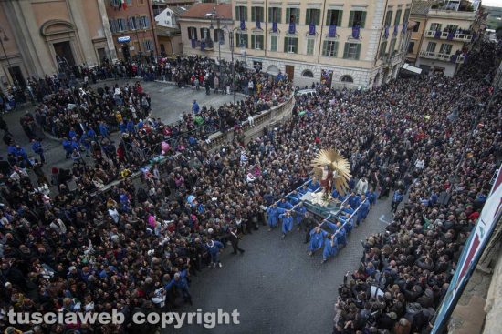 Tarquinia - La processione del Cristo risorto