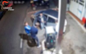 Vitorchiano - I banditi ripresi dalla videosorveglianza durante la rapina