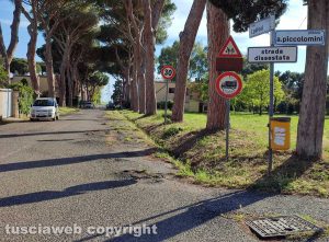 Civitavecchia - Il manto stradale disconnesso a Borgata Aurelia