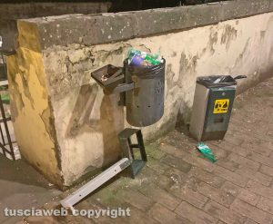 Viterbo - Il degrado ai giardinetti del comune