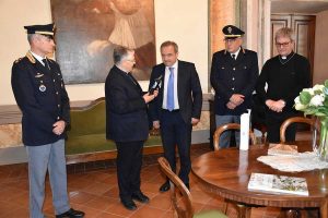 Consegnato alle diocesi l'olio proveniente dagli ulivi di Capaci per le messe cresimali