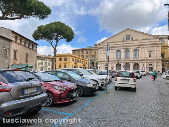 Viterbo - Il parcheggio di piazza del teatro