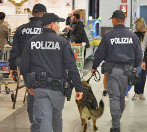 Polizia - Controlli antidroga