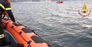 Lago Maggiore - Le operazioni di soccorso dei vigili del fuoco