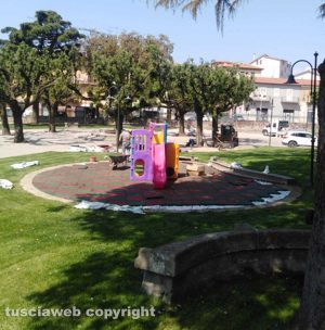 Tuscania - Il giardino pubblico