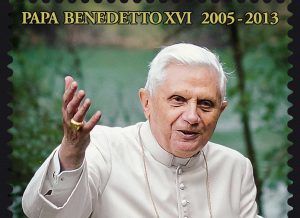 Francobollo commemorativo di papa Benedetto XVI