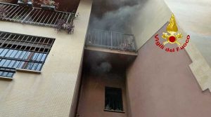 Milano - Esplosione in un negozio