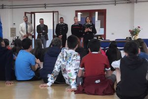 Vasanello - L'incontro dei carabinieri a scuola