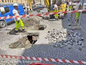 Viterbo - Lavori a piazza del Teatro