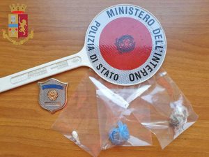 La droga sequestrata dalla polizia