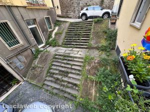 Viterbo - Via Braccia di San Francesco - Prima della pulizia