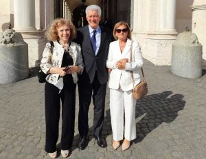 A destra la presidente Ail Viterbo Patrizia Badini-con il presidente Giuseppe Toro