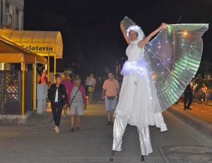 Artisti di strada a Tarquinia lido