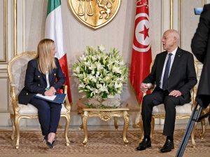 Giorgia Meloni e il presidente della repubblica tunisina, Kais Saied