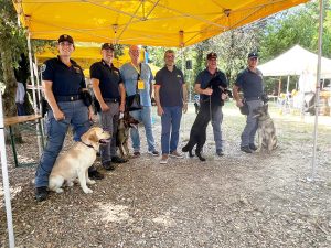 Narni - Quattro unità cinofile della polizia di stato alla mostra canina del gruppo Enci