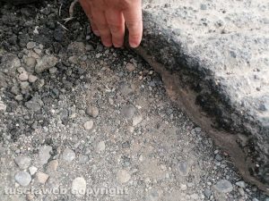 Viterbo - Degrado a via Monte Nevoso