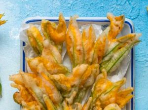 Fiori di zucca fritti