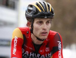 Il ciclista Gino Mader