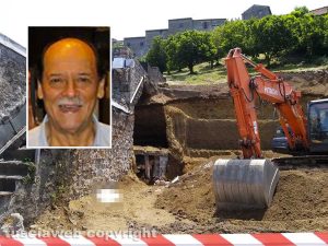 Montefiascone - Crollo in via Bandita - Nel riquadro: Paolo Morincasa