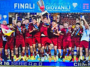 Sport - Calcio - La squadra As Roma Under 16 vince il campionato 2022/23