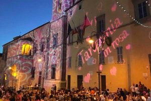 Tarquinia - La "Cena in rosa"