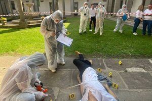 Viterbo - Gli aspiranti investigatori lavorano sulla scena del crimine