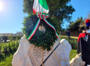 Il monumento al carabiniere Giulio Mancini a Civitella d'Agliano