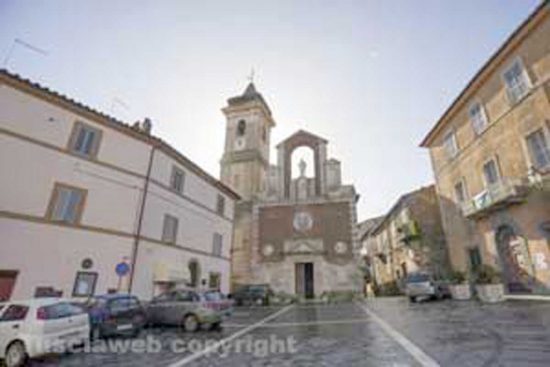 Farnese - Piazza del Comune