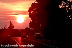 Tramonto sulla strada Statale Aurelia