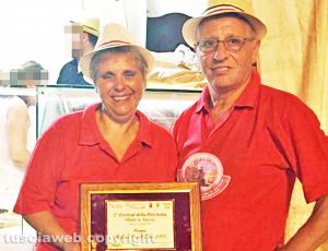 Viterbo - Il Festival della porchetta 2015 - La premiazione di Filomena Spera e Luigi Graziotti