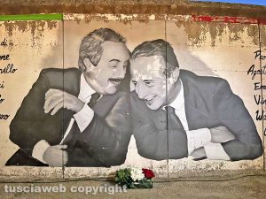 Viterbo - Il murale dedicato ai giudici Giovanni Falcone e Paolo Borsellino