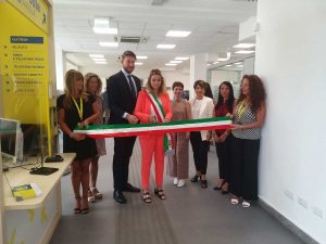 Taglio del nastro per l'ufficio postale “Polis” di Montefiascone