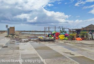 Civitavecchia - Il giorno dopo la mareggiata
