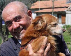 Mauro Chiarle e la cagnolina Sole