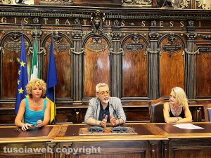 Viterbo - Presentazione del festival 'Direzioni altre, le strade della Tuscia' e 'Lucevan le stelle' - Maria Letizia Beneduce, Alfonso Antoniozzi e Loredana Parrella